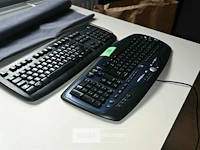 2 x toetsenbord logitech - afbeelding 1 van  5
