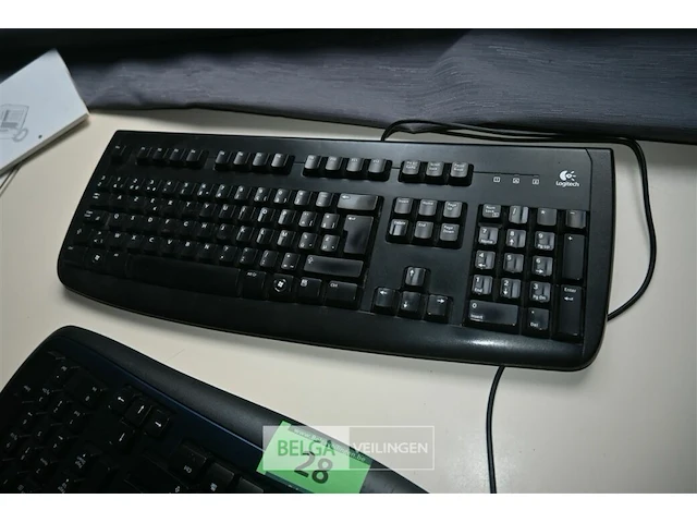 2 x toetsenbord logitech - afbeelding 4 van  5