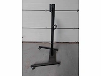 2 x vogel's professional tv standaard zwart tot 165 cm - afbeelding 2 van  8