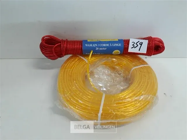 2 x waslijn 1 x nylon 1 x geplastificeerde stalen kabel - afbeelding 1 van  3