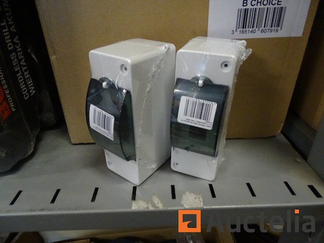 2 zekeringkasten - afbeelding 2 van  3