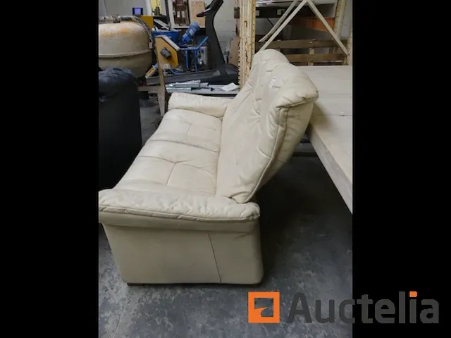 2-zits beige leren bank - afbeelding 2 van  3