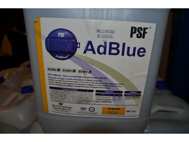 20 bidons x 10l ad blue (16) - afbeelding 1 van  3