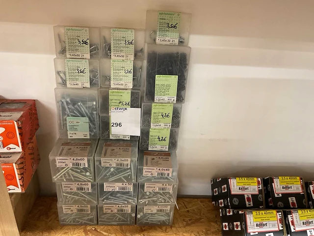 20 dozen bevestigingsmaterialen - afbeelding 1 van  7
