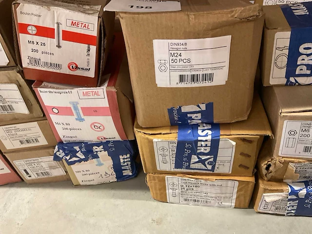 20 dozen bouten moeren - afbeelding 3 van  6
