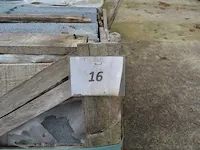 20 granieten platen gebrand en geborsteld met lijnen, 1 zijde afgewerkt grijs 220x45x3 (19,80m2) - afbeelding 2 van  7