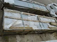 20 granieten platen gebrand en geborsteld met lijnen, 1 zijde afgewerkt grijs 220x45x3 (19,80m2) - afbeelding 5 van  6
