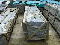 20 granieten platen gebrand en geborsteld met lijnen, 1 zijde afgewerkt grijs 220x45x3 (19,80m2) - afbeelding 1 van  8