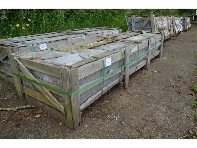 20 granieten platen gebrand en geborsteld met lijnen, 2 zijden afgewerkt grijs 220x30x3 (13,00m2) - afbeelding 3 van  7