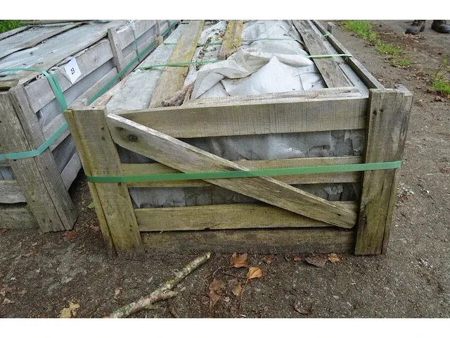 20 granieten platen gebrand en geborsteld met lijnen, 2 zijden afgewerkt grijs 220x30x3 (13,00m2) - afbeelding 4 van  7