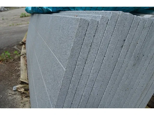 20 granieten platen gebrand en geborsteld met lijnen, 2 zijden afgewerkt grijs 220x60x3 (26,40m2) - afbeelding 6 van  7