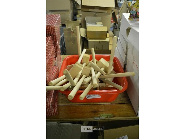 ±20 houten vleeshamers - afbeelding 2 van  3