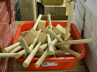 ±20 houten vleeshamers - afbeelding 2 van  3