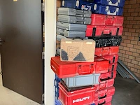 20 lege koffers - afbeelding 1 van  3