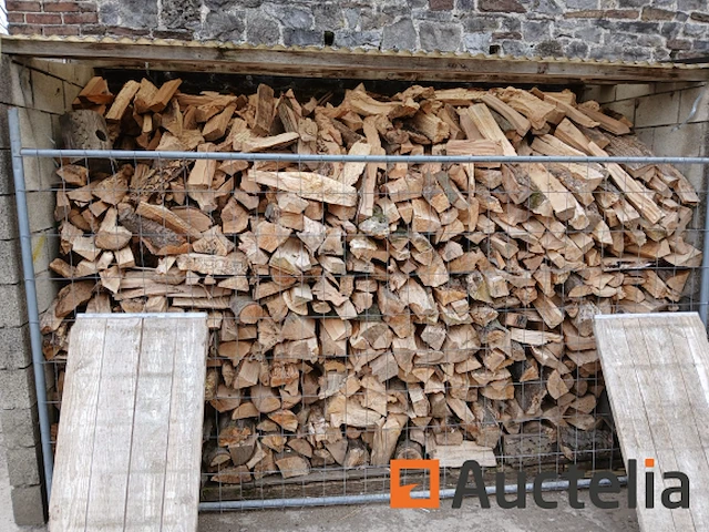 20 m³ hout - afbeelding 1 van  1