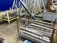 20 metalen steunen - afbeelding 2 van  3