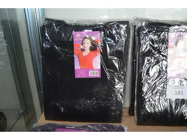 20 paar sportsokken maat 35/38, 8 thermo onderlijfjes voor dames maat l/xxxl - afbeelding 3 van  5