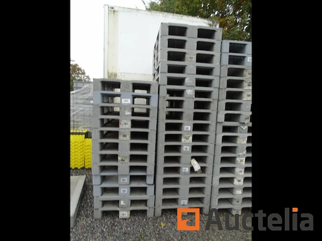 20 pallets pvc - afbeelding 1 van  6