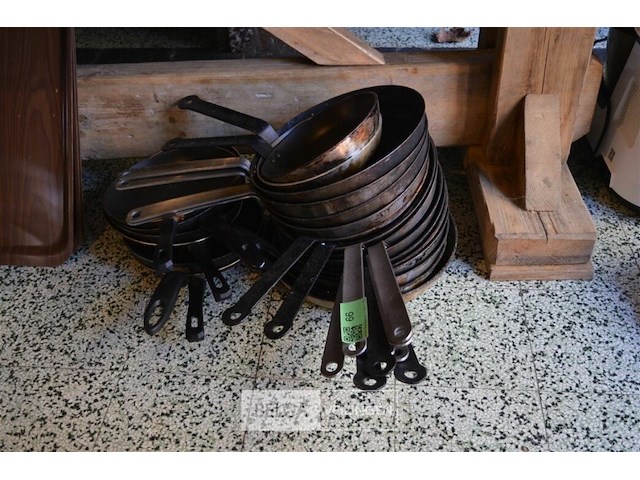 ± 20 pannen met gebruik sporen - afbeelding 1 van  3