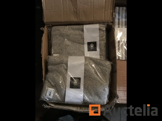 20 plaids - afbeelding 1 van  4