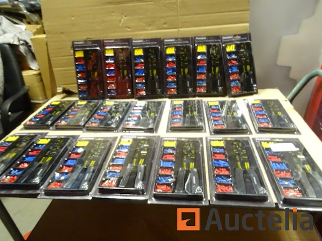 20 pragmat elektriciensets met tang - afbeelding 1 van  3