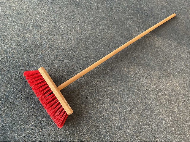 20 rode straat borstels - afbeelding 2 van  3