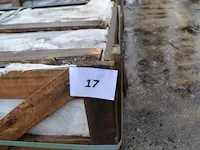 20 stuks grijs granieten platen voor tuinschermen en lage muurtjes gebrand en geborsteld met lijnen 1 zijde afgewerkt afm. 220x45x3 - afbeelding 2 van  6