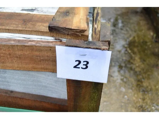 20 stuks grijs granieten platen voor tuinschermen en lage muurtjes gebrand en geborsteld met lijnen 2 zijden afgewerkt afm. 220x30x3 - afbeelding 2 van  5