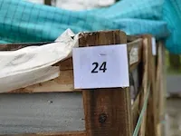 20 stuks grijs granieten platen voor tuinschermen en lage muurtjes gebrand en geborsteld met lijnen 2 zijden afgewerkt afm. 220x30x3 - afbeelding 2 van  5