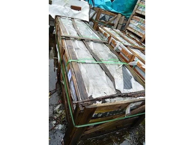 20 stuks grijs granieten platen voor tuinschermen en lage muurtjes gebrand en geborsteld met lijnen 2 zijden afgewerkt afm. 220x30x3 - afbeelding 3 van  5