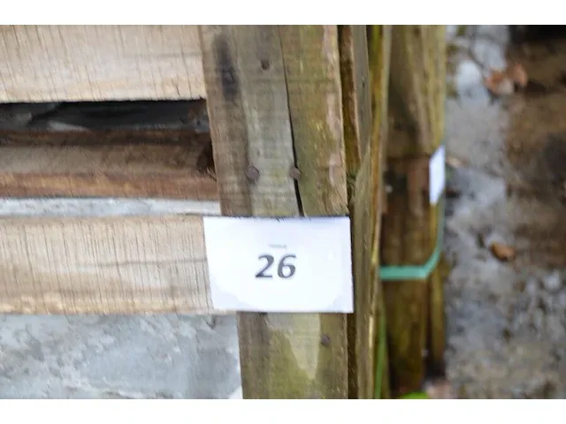 20 stuks grijs granieten platen voor tuinschermen en lage muurtjes gebrand en geborsteld met lijnen 2 zijden afgewerkt afm. 220x30x3 - afbeelding 2 van  5