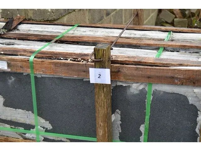 20 stuks grijs granieten platen voor tuinschermen en lage muurtjes gebrand en geborsteld met lijnen zijde afgewerkt afm. 220x90x3 - afbeelding 2 van  5