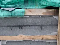 20 stuks grijs granieten platen voor tuinschermen en lage muurtjes gebrand en geborsteld met lijnen 2 zijde afgewerkt afm. 220x90x3 - afbeelding 3 van  5