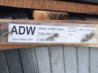 20 stuks grijs granieten platen voor tuinschermen en lage muurtjes gebrand en geborsteld met lijnen 2 zijde afgewerkt afm. 220x90x3 - afbeelding 5 van  5