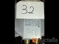 20 stuks motoren van gilbarco, siemens en anderen - afbeelding 22 van  30
