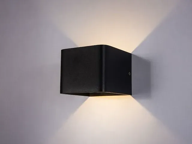 20 x 5w led zand zwart wandlamp kubus - afbeelding 2 van  4