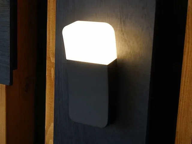 20 x 9.5w led wandlamp gebogen zand zwart warm wit waterdicht - afbeelding 1 van  5