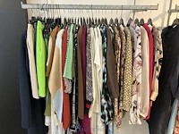 200 kledingstukken en accessoires voor dames - afbeelding 4 van  38