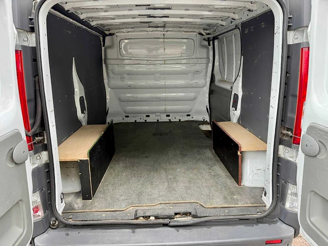 200 opel vivaro personenauto - afbeelding 6 van  22
