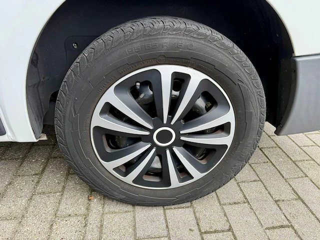 200 opel vivaro personenauto - afbeelding 13 van  22