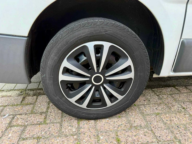 200 opel vivaro personenauto - afbeelding 14 van  22