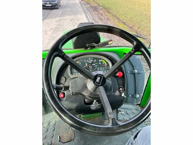 2000 - deutz fahr - agroplus 70 - vierwielaangedreven landbouwtractor - afbeelding 13 van  28