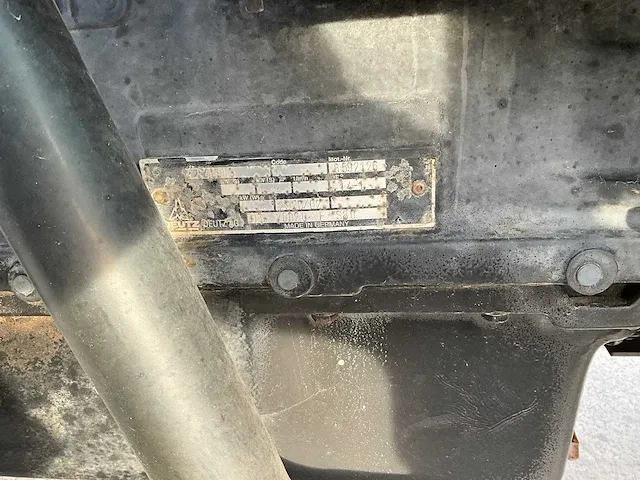 2000 - deutz fahr - agroplus 70 - vierwielaangedreven landbouwtractor - afbeelding 19 van  28