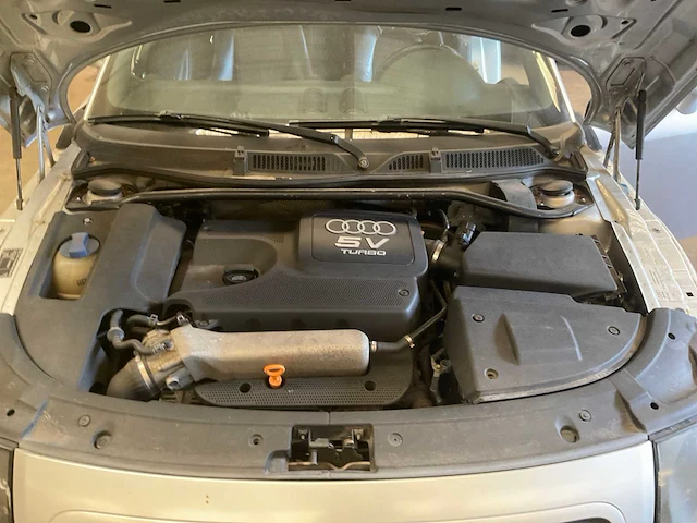 2000 audi tt tts personenauto - afbeelding 16 van  24