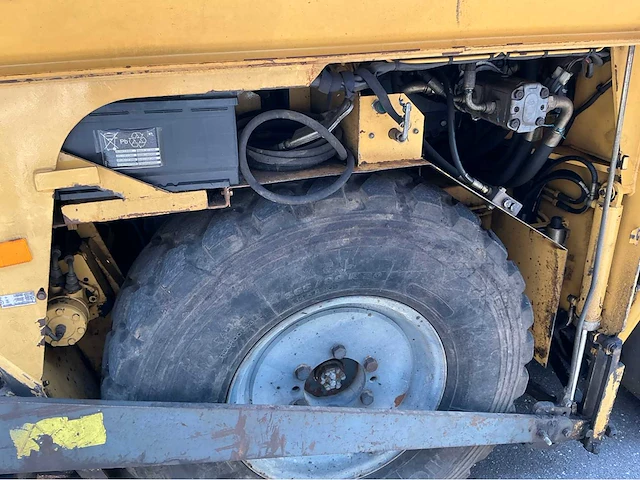 2000 bitelli bb632 asfalteermachine - afbeelding 2 van  36