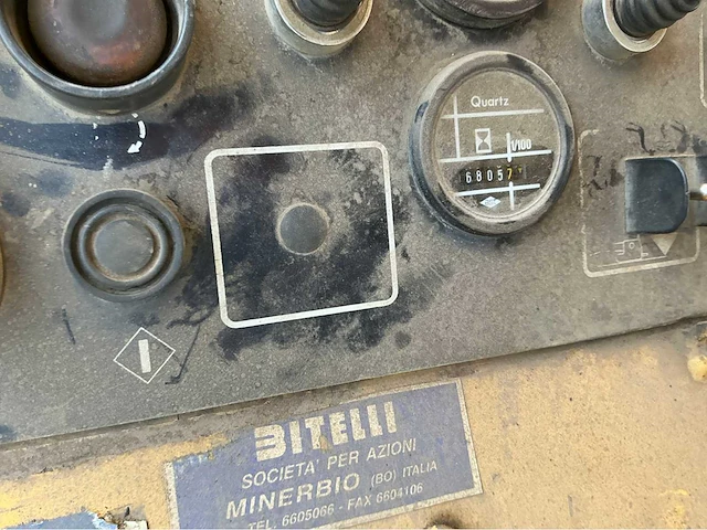2000 bitelli bb632 asfalteermachine - afbeelding 13 van  36