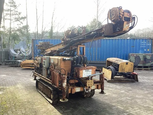 2000 bonne esperance sa be 3050 verticale boorinstallatie - afbeelding 10 van  16