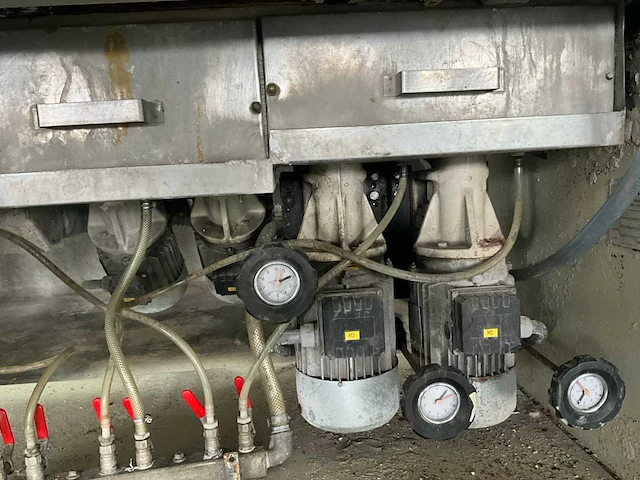 2000 bottero 108f glassnijmachine - afbeelding 13 van  21