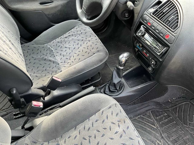 2000 citroën saxo - afbeelding 22 van  33