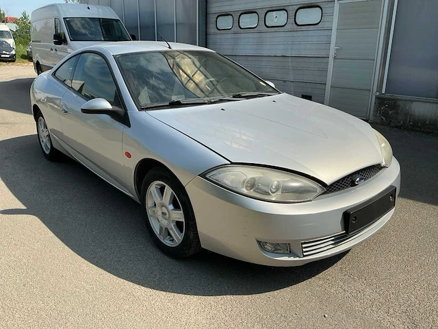 2000 ford cougar personenauto - afbeelding 12 van  45